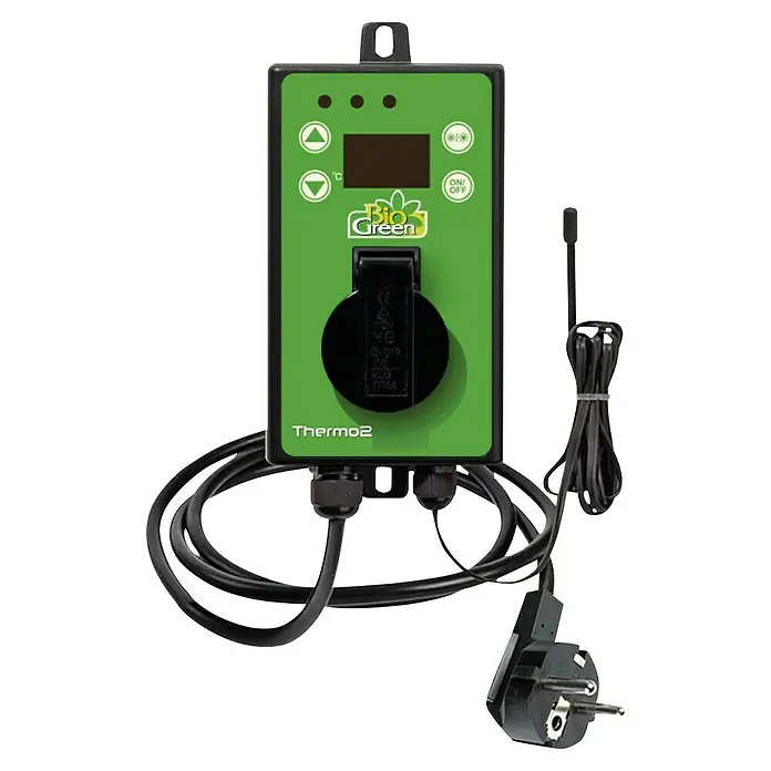 BioGreen Thermostat Thermo2 Digital - Heizen/Lüften - Das Bio Green Thermo2-Thermostat zur Temperaturregelung mit Bedienelementen, Display und Anschlusskabeln im Bild.