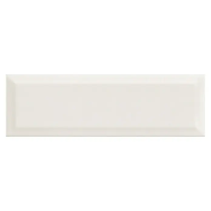 Modern Style Wandfliese Metro Biselado - 9,8 x 29,8 cm, Weiß, Matt - Elegante, rechteckige, glänzend weiße Metrofliese mit abgeschrägten Kanten. Perfekt für stilvolle Wandgestaltungen in Küche und Bad.