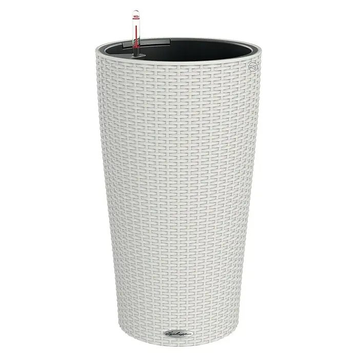 Lechuza Cottage Pflanzsäule rund Cilindro - Außenmaß (Ø x H): 32 x 56 cm, Kunststoff, Lichtgrau - Hoher, weißer Pflanzkübel im Rattan-Look mit Wasserstandsanzeige für den Innen- und Außenbereich. Stilvolles Design für Pflanzenliebhaber.