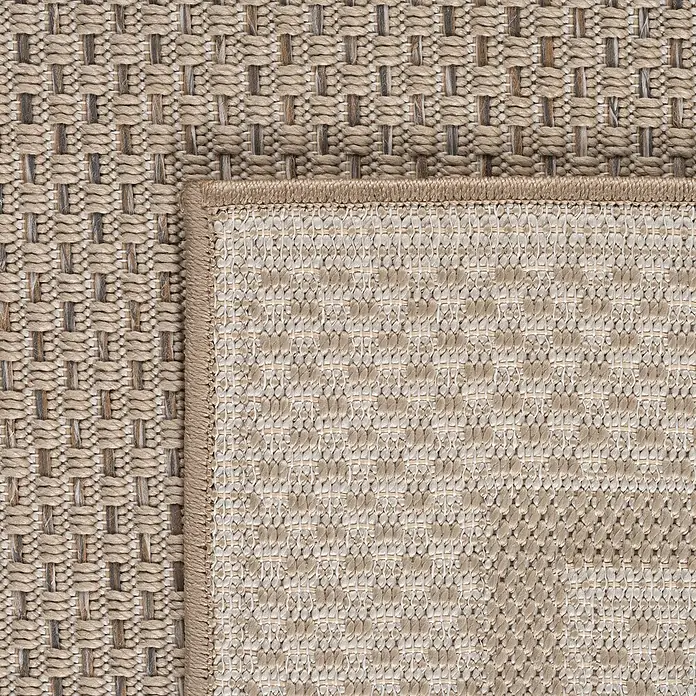 Outdoor-Teppich Desert 1304 - Beige, Durchmesser: 160 cm, 100 % Polypropylen - Detailansicht eines beigefarbenen Teppichs mit zwei unterschiedlichen Webmustern, die eine interessante Textur erzeugen.