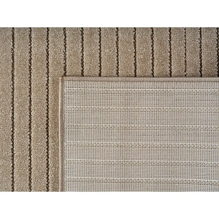 Outdoor-Teppich Nova II - Beige, 230 x 160 cm, 100 % Polypropylen - Nahaufnahme eines beigen Teppichs mit vertikalen Streifen und sichtbarer Unterseite.