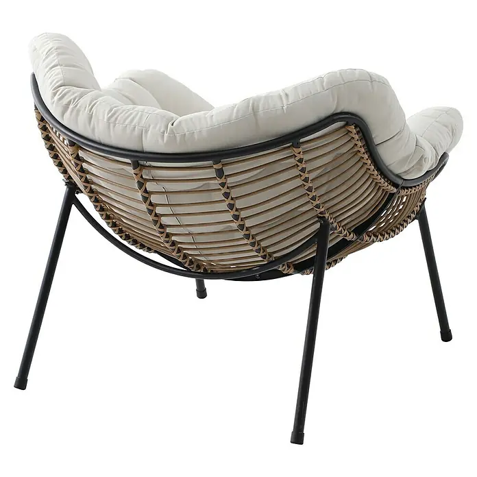 Sunfun Ersatzkissen - Passend für: Sunfun Loungesessel XXL, 100% Polyestergewebe - Nahaufnahme eines stilvollen Sessels mit Rattangeflecht und bequemer Polsterung. Das Möbelstück vereint Komfort mit modernem Design.