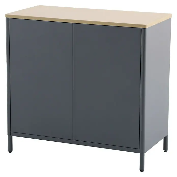 Sunfun Solo Garten-Aufbewahrungschrank - L x B x H: 90 x 46 x 86 cm, Stahl, Polywood, Night-Grey - Ein grauer Schrank mit zwei Türen und einer hellen Holzplatte. Der Schrank steht auf schlanken, grauen Beinen.