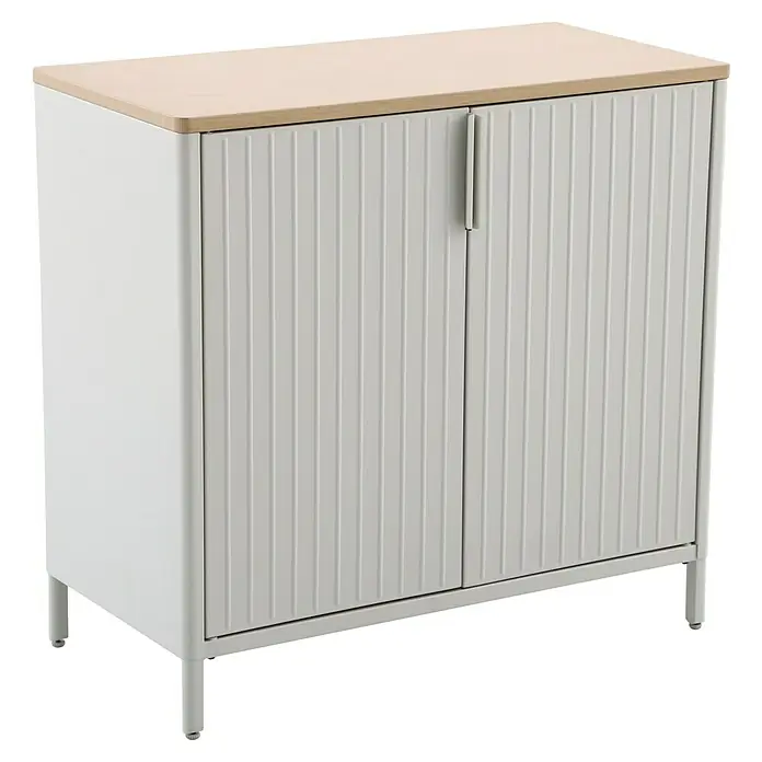 Sunfun Solo Garten-Aufbewahrungschrank - L x B x H: 90 x 46 x 86 cm, Stahl, Polywood, Light-Greige - Ein eleganter grauer Schrank mit geriffelten Türen und einer hellen Holzplatte für moderne Stauraumlösungen.