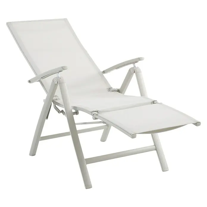 Sunfun Maja Garten-Liegestuhl - Aluminium, Textil, Rückenlehne verstellbar, Light-Greige, B x T x H: 61 x 69 x 111 cm - Eine weiße, verstellbare Liege mit Armlehnen und Fußstütze, ideal für den Garten oder die Terrasse, lädt zum Entspannen ein.