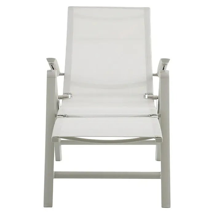 Sunfun Maja Garten-Liegestuhl - Aluminium, Textil, Rückenlehne verstellbar, Light-Greige, B x T x H: 61 x 69 x 111 cm - Nahaufnahme eines weißen Liegestuhls mit verstellbarer Rückenlehne und Armlehnen, ideal für Entspannung im Freien.