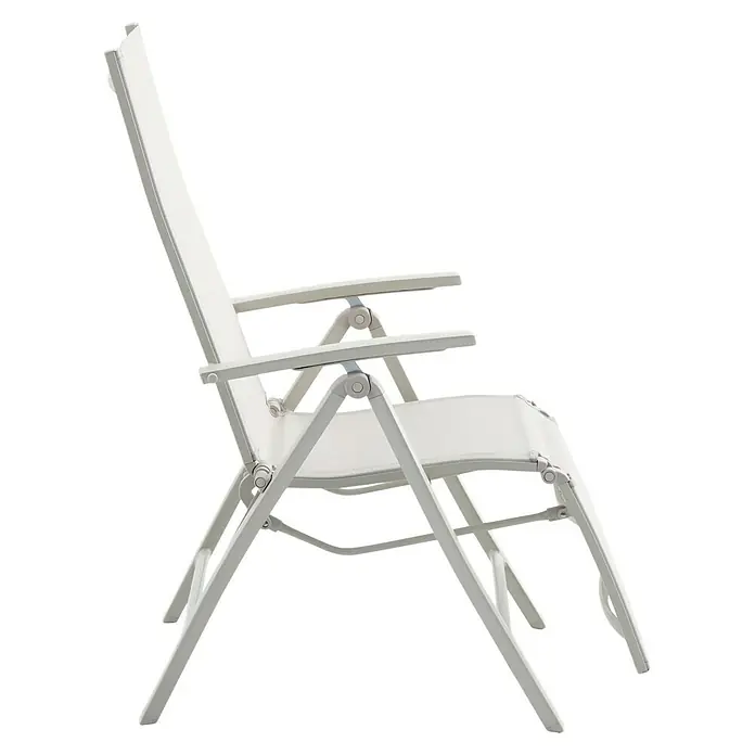Sunfun Maja Garten-Liegestuhl - Aluminium, Textil, Rückenlehne verstellbar, Light-Greige, B x T x H: 61 x 69 x 111 cm - Aufnahme eines stilvollen, weißen, zusammenklappbaren Liegestuhls, perfekt für entspannte Momente im Freien.