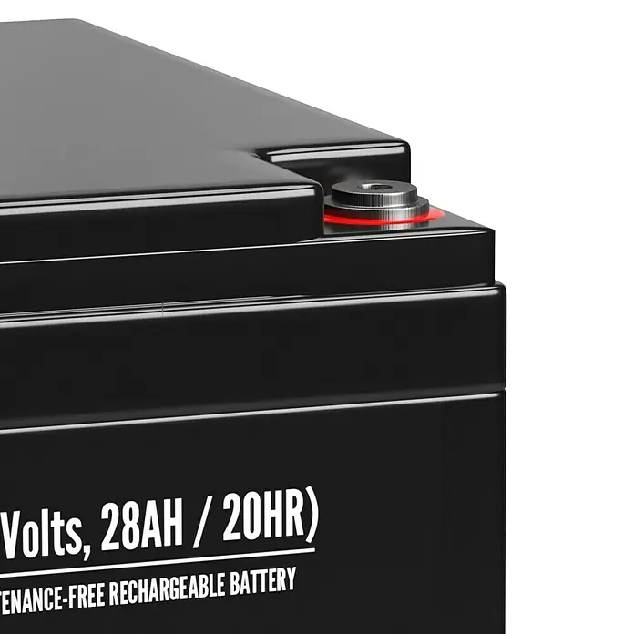 Akku Phaeton AGM - 28 Ah, 12 V - Nahaufnahme einer wartungsfreien, wiederaufladbaren Batterie mit 12 Volt und 28 AH/20 HR. Ideal für zuverlässige Stromversorgung.