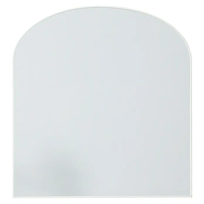 Espejo de pared Alina Baby - 80 x 85 cm, Blanco - Imagen de un tablero de mesa blanco y redondeado. Su diseño sencillo y su superficie lisa lo convierten en un mueble versátil.