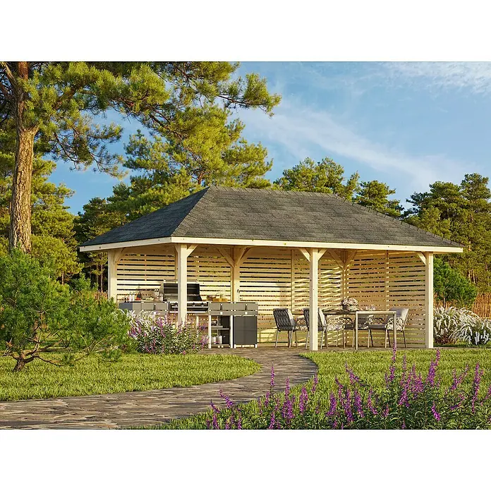 Palmako Pérgola estándar Bianca Set 109 - L x An: 672 x 384 cm, Madera, Natural - Moderna glorieta de jardín con parrilla y mesa de comedor, rodeada de vegetación. Ideal para relajarse al aire libre.