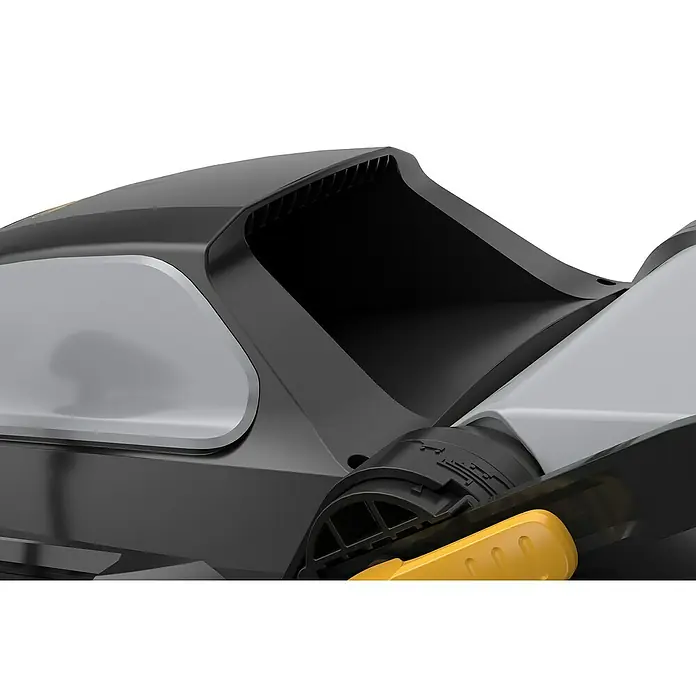 Alpina Elektro-Rasenmäher AL1 34 E - 1.200 W, Schnittbreite: 34 cm - Nahaufnahme eines Rasenmähers in Schwarz und Gelb. Detailaufnahme der hochwertigen Verarbeitung und des modernen Designs des Geräts.