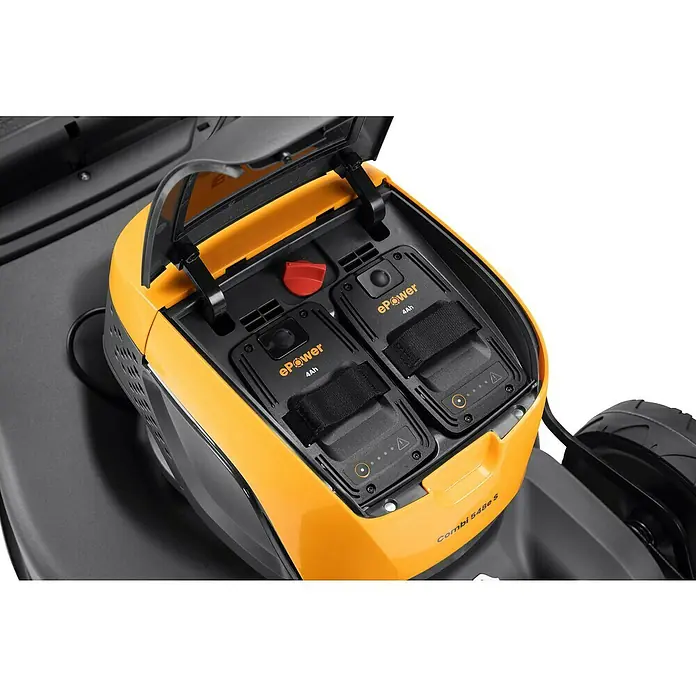 Stiga 500er Serie Akku-Rasenmäher Combi 548E S Kit - 48 V, 1 Akku, 5 Ah, Schnittbreite: 46 cm - Akku-Rasenmäher mit zwei ePower 4Ah Batterien unter der geöffneten Abdeckung.