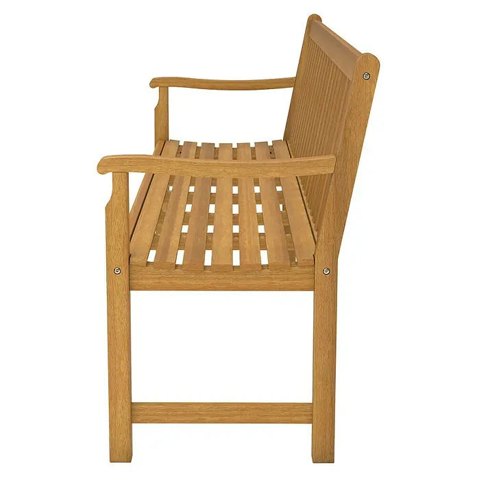 Gartenbank Stockholm - B x T x H: 180 x 55 x 83 cm, Teak, Braun - Eine seitliche Ansicht einer hölzernen Gartenbank mit Armlehnen und Lattenrost. Die Bank steht vor einem schwarzen Hintergrund.