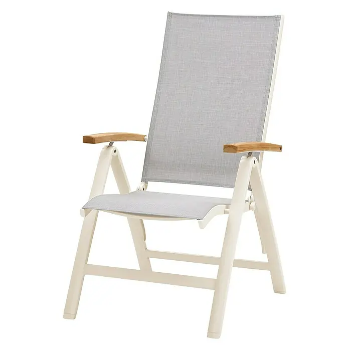 Barths Garten-Positionssessel Paros - Aluminium, Textilene, Sandbraun, B x T x H: 62 x 67 x 110 cm - Ein stilvoller, hellgrauer Klappstuhl mit Holzarmlehnen. Perfekt für Garten, Balkon oder Terrasse und lässt sich leicht verstauen.