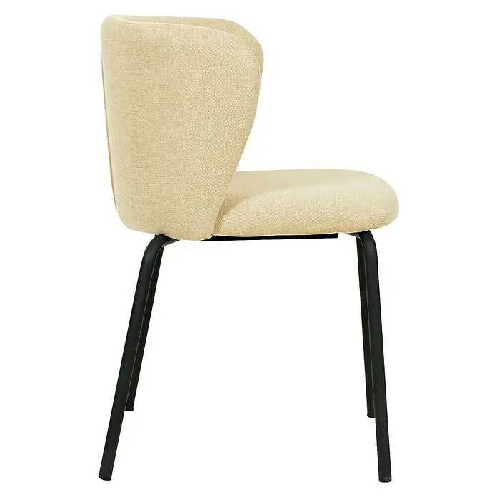 Feros Stapelstuhl Break - Stahl, Sperrholz, Schaumstoff, Beige, B x T x H: 55 x 53 x 75 cm - Nahaufnahme eines eleganten, beigefarbenen Stuhls mit einem modernen schwarzen Metallgestell. Der Stuhl verbindet Komfort mit minimalistischem Design.