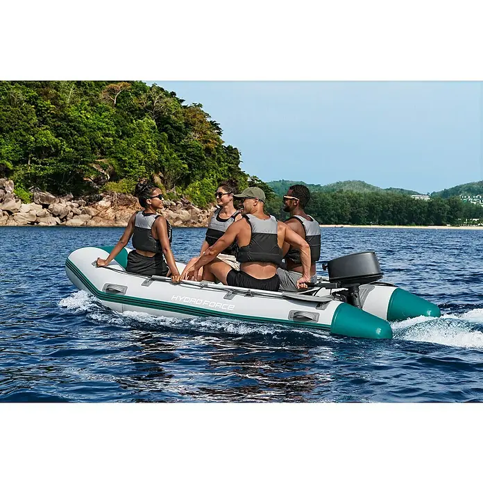 Bestway Hydro Force Schlauchboot-Set Mirovia Pro™ - L x B x H: 330 x 162 x 44 cm, Geeignet für: Max. 5 Personen, Nutzlast: 640 kg - Vier Personen genießen eine Fahrt mit dem Hydro-Force-Schlauchboot auf dem Wasser, umgeben von üppiger Natur.