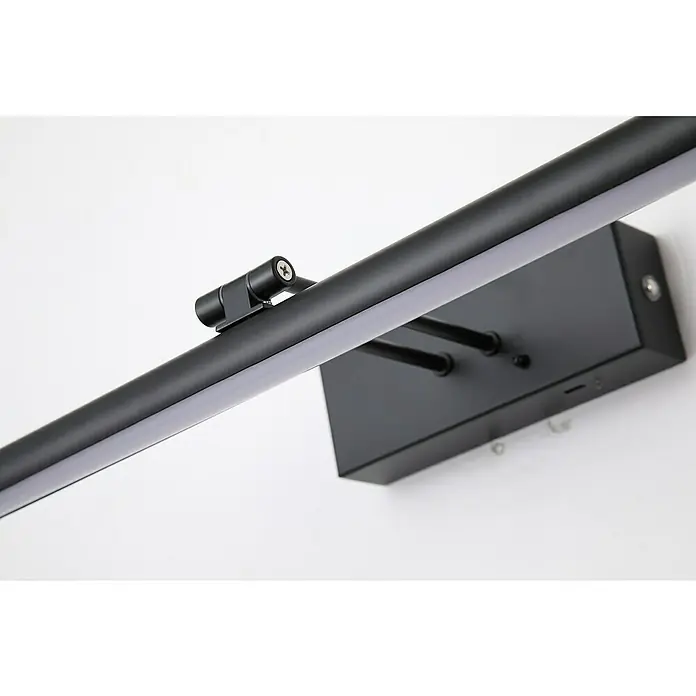 Searchlight LED-Bilderleuchte Holton - 3 W, L x B x H: 18 x 45,5 x 18 cm, Schwarz - Nahaufnahme einer schwarzen LED-Bilderleuchte an einer weißen Wand.