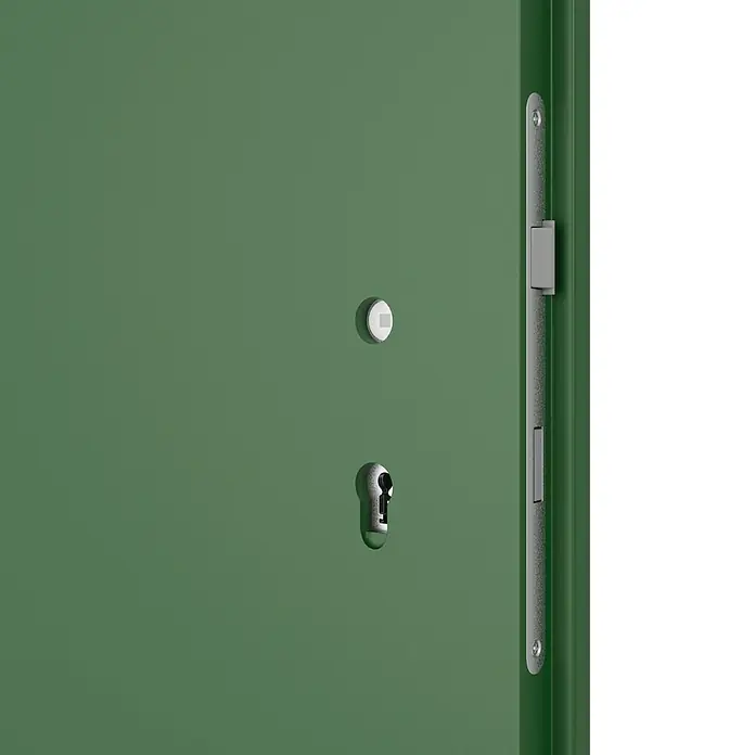 GetaDoor Getalit Zimmertür FM8237 - 860 x 1.985 mm, DIN Anschlag: Rechts, Edeltanne, Röhrenspan - Detailaufnahme einer grünen Tür mit silbernen Beschlägen, Fokus auf Schloss und Sicherheitsriegel.