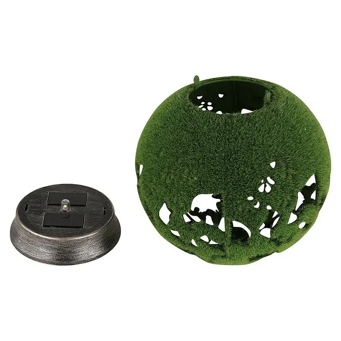 Globo LED-Solar-Dekoleuchte Grasball - Grün, Ø x H: 20 x 22 cm - Eine Solar-Gartenleuchte in Form eines grünen Moosballs mit einem bronzefarbenen Sockel. Die perfekte Deko für Garten und Terrasse.