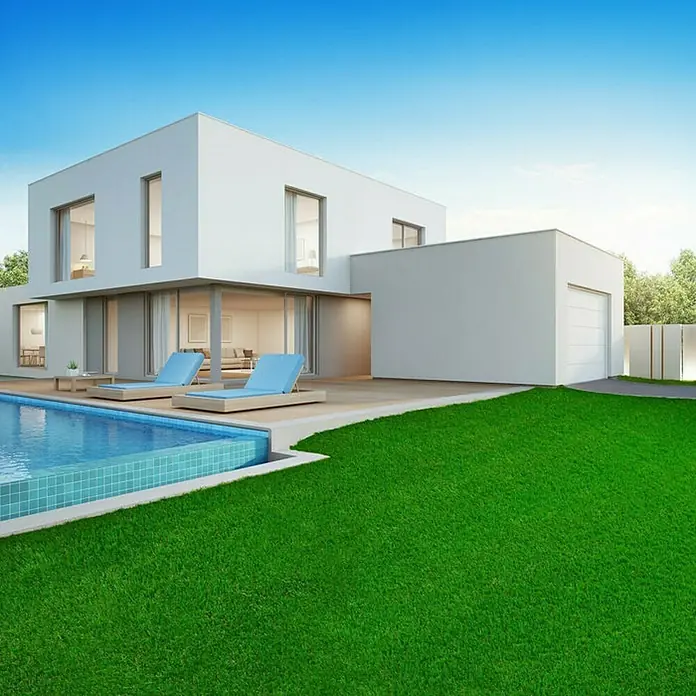 Kunstrasen Vita - 100 x 100 cm, Grün - Modernes Haus mit Pool und Liegestühlen in strahlendem Weiß, eingebettet in eine grüne Rasenfläche unter blauem Himmel.