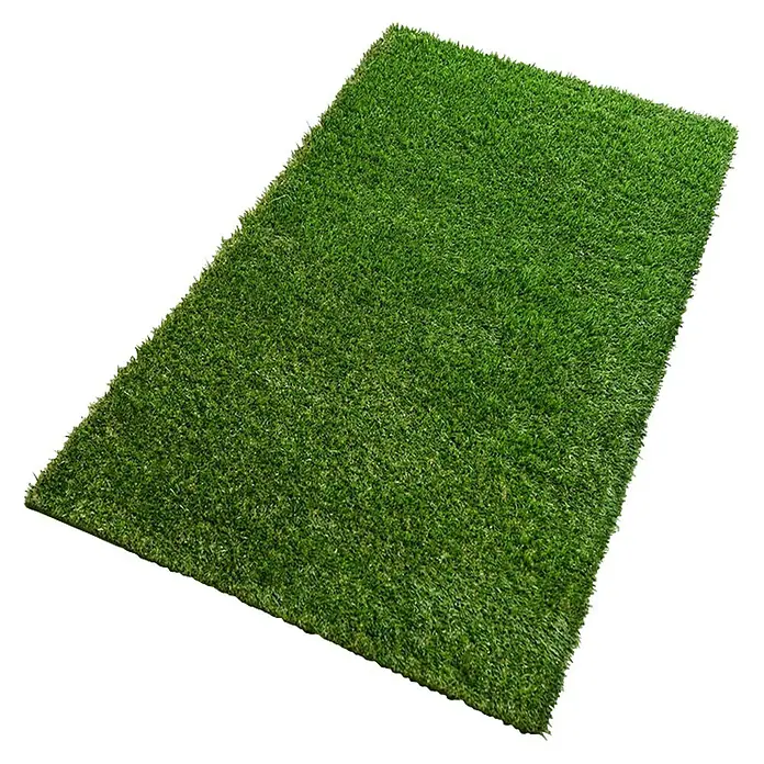 Kunstrasen Nantes - 600 x 200 cm, Grün - Nahaufnahme eines rechteckigen Stücks Kunstrasen mit grünen Fasern auf schwarzem Hintergrund.