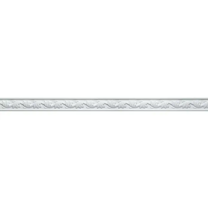 Zierprofil Prestige Cosa-F - 2 m x 3 cm x 3 cm, Expandiertes Polystyrol (EPS) - Eine detaillierte Nahaufnahme einer dekorativen, floralen Stuckbordüre, ideal zur Verschönerung von Wänden und Decken.