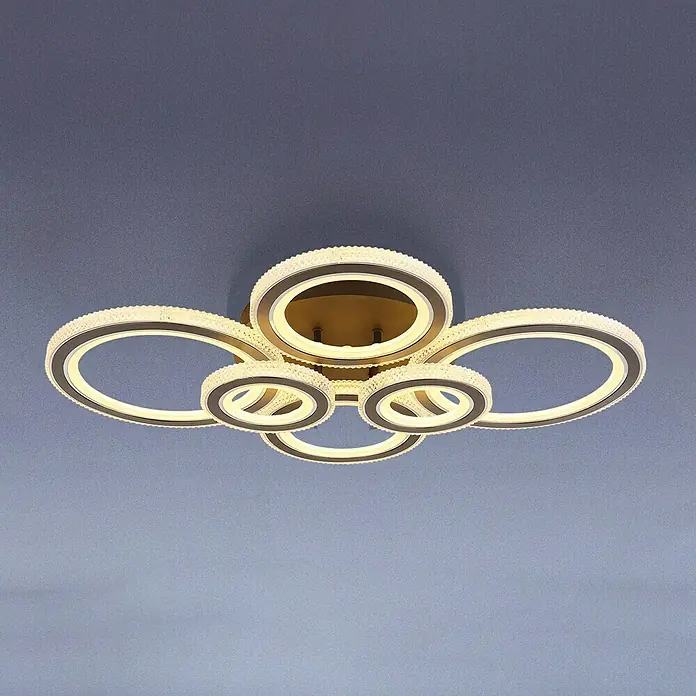 Globo LED-Deckenleuchte Kora - 60 W, L x B x H: 780 x 560 x 120 mm, Warmweiß - Elegante Deckenleuchte mit fünf Ringen. Das moderne Design ist ideal für stilvolle Innenräume und sorgt für eine angenehme Beleuchtung.