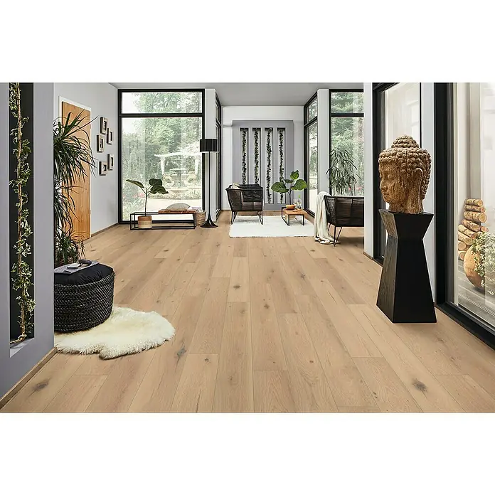 LOGOCLIC Silentos Laminat - Eiche Forli, Landhausdiele, 1.288 x 195 x 9 mm - Heller Holzboden in einem modern eingerichteten Wohnzimmer, der Wärme und natürliche Eleganz ausstrahlt. Perfekt für ein stilvolles Ambiente.
