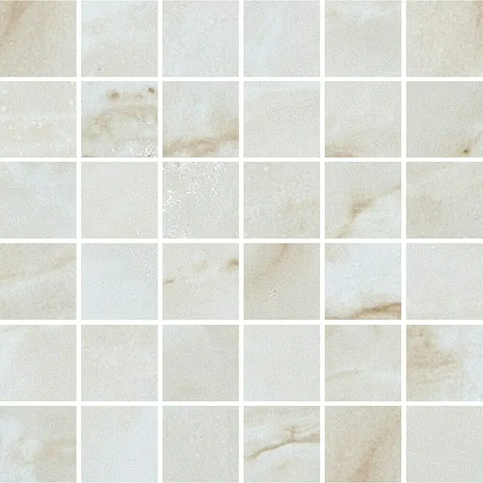 Opiart Mosaikfliese Crema - 30 x 30 cm, Beige, Glänzend - Nahaufnahme eines Mosaikfliesenmusters in sanften Beigetönen, ideal für elegante Wand- und Bodengestaltungen.