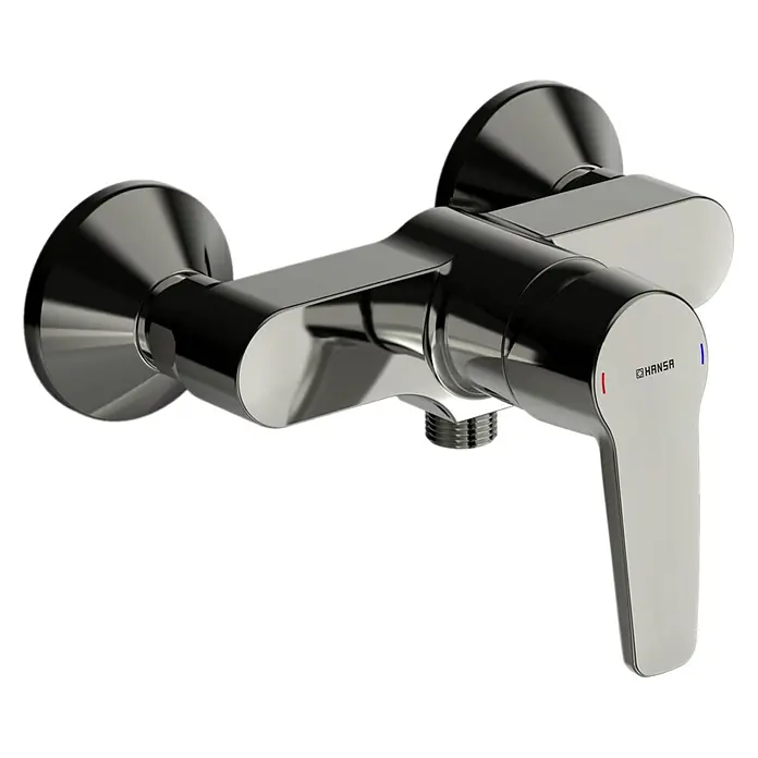 Hansa Polo Brausearmatur - Chrom, Glänzend, Ausladung: 145 mm - Nahaufnahme einer glänzenden Chrom-Hansa-Armatur mit Hebel und Temperaturanzeige vor schwarzem Hintergrund.