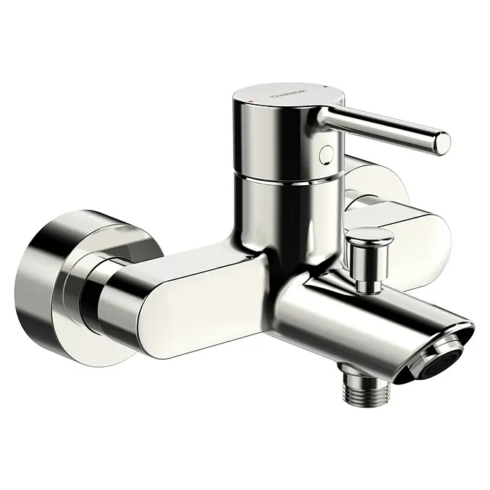 Hansa Vantis UP-Badewannenarmatur -  - Nahaufnahme einer glänzenden Hansa-Armatur, die modernes Design und hochwertige Verarbeitung für Badezimmer und Küche vereint.