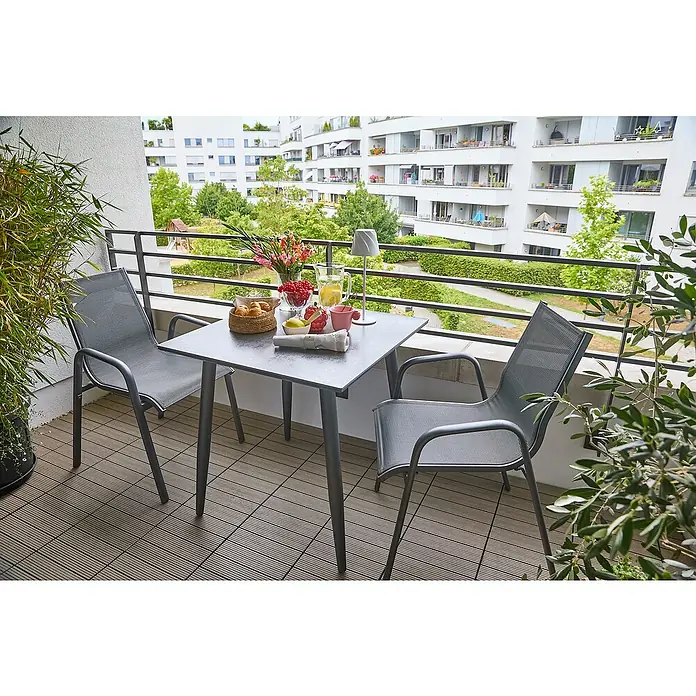 Sunfun Balkonmöbel-Set Solo/Gastro - 3 -tlg., Aluminium, Sintered Stone, Textilen, Night-Grey, Gartenstuhl stapelbar - Balkon mit Tisch und Stühlen. Gemütlicher Außenbereich mit modernem Tisch-Set für entspannte Stunden im Freien. Ideal zum Verweilen.