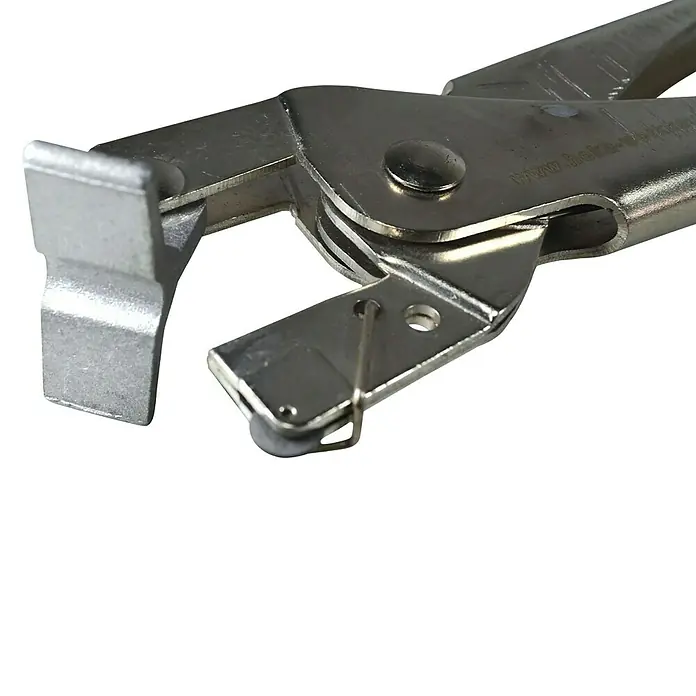 Heka Fliesenschneid-Brechzange Profi - Material Rad: Wolframcarbid - Nahaufnahme einer hochwertigen Zangenzange, ideal zum Leinwand spannen. Ein robustes Werkzeug für präzises Arbeiten.