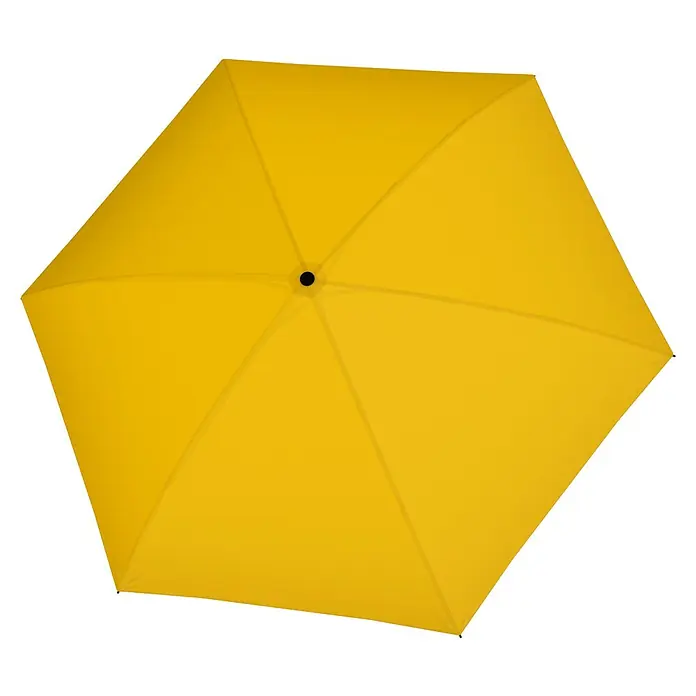 Doppler Taschenschirm Zero Magic - Shiny Yellow, Durchmesser Bespannung: 97 cm, Länge: 26 cm - Nahaufnahme eines gelben Regenschirms von oben, der ein auffälliges und schützendes Designelement zeigt.