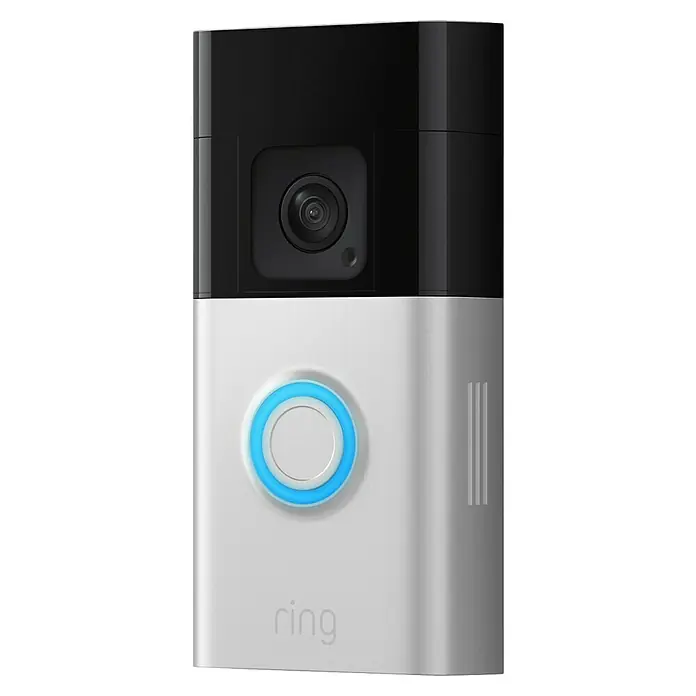 Ring Set Videotimbre a batería Plus + Timbre inalámbrico Chime - Plata, 1.920 x 1.080 píxeles (Full HD), 2,8 x 6,2 x 12,8 cm - Primer plano de un timbre con video Ring, con una sección de cámara negra y un botón de timbre plateado rodeado por un anillo azul.