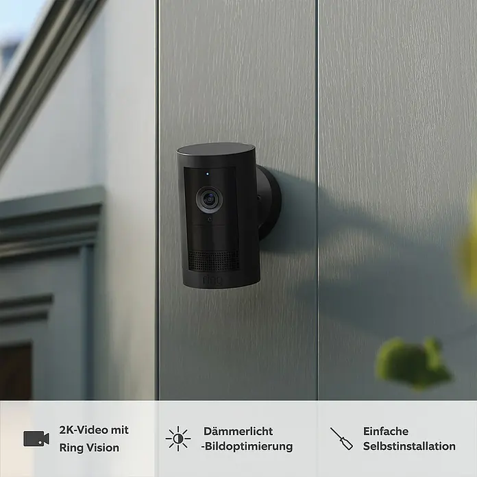 Ring Außenkamera Akku Plus - 2.048 x 1.536 Pixel (2K-HD), Schwarz - Die kabellose Ring Stick Up Cam für den flexiblen Einsatz im Innen- & Außenbereich bietet 2K-Video, Nachtsicht in Farbe & bidirektionale Audiofunktion.