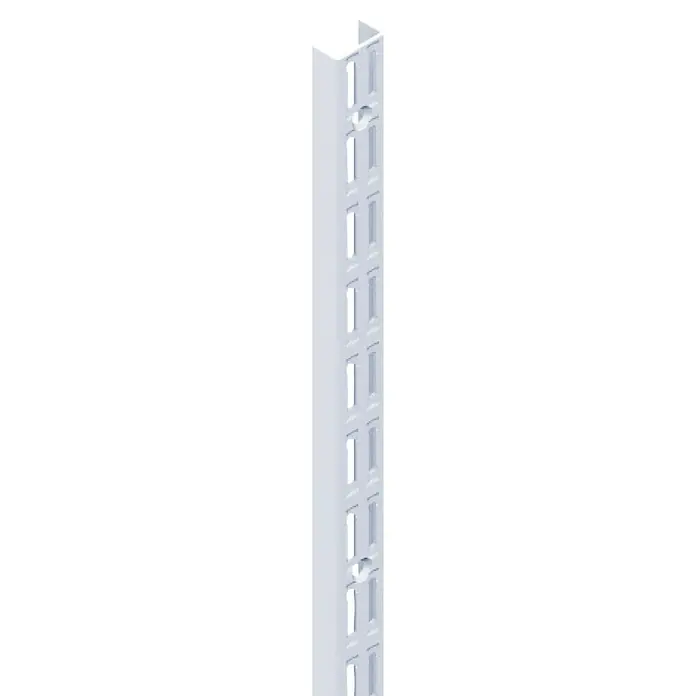 Element System Classic Wandschiene EL 32 - Länge: 22 cm, Weiß, Passend für: Träger mit Raster 32 mm, Zweilochsystem - Das Bild zeigt eine weiße Regalschiene mit Schlitzen, die zur Befestigung an der Wand und zum Einhängen von Regalböden dient. Praktisches Zubehör.
