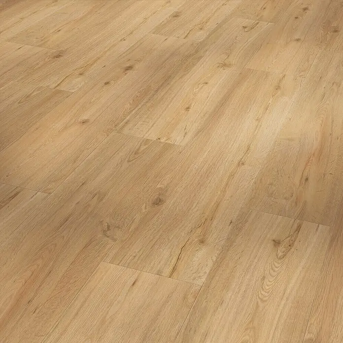 Parador Vinylboden Classic 2030 - Eiche natur Gebürstete Struktur, Landhausdiele, 1.207 x 216 x 9,6 mm - Nahaufnahme von hellem Laminatboden mit Holzmaserung. Perfekt für moderne Innenräume und einfache Reinigung.