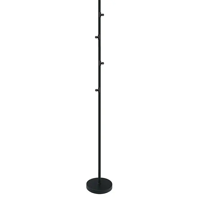 REV Standfuß für Magnet-Spots 4Fach - L x B x H: 200 x 200 x 1.300 mm - Grauer Stoff Raumteiler mit mehreren Ebenen auf einem schlanken, schwarzen Metallständer. Perfekt für Büro oder Zuhause.