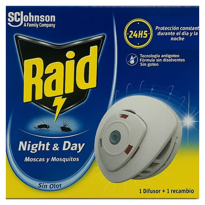 Raid Producto anti-insectos eléctrico líquido Night&Day - 2 ud. - Imagen de un paquete de repelente de mosquitos enchufable Raid Night & Day, que ofrece protección de 24 horas y es inodoro.