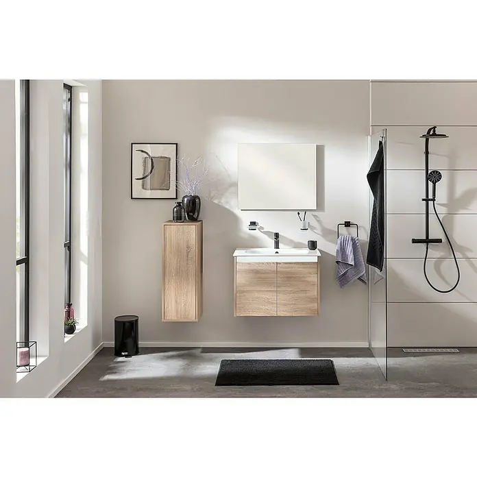 Fackelmann Compact Line Badmöbel-Set - Gesamtbreite Badmöbel: 71 cm, Sonoma-Eiche-Optik, Matt - Modernes Badezimmer-Interieur mit Waschtischunterschrank in Holzoptik, Spiegelschrank und schwarzer Duscharmatur für stilvolles Ambiente.