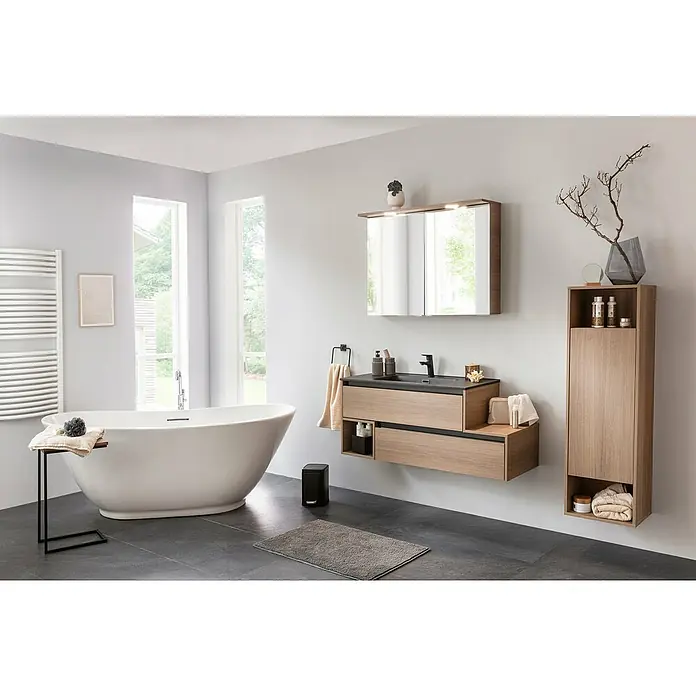 Fackelmann Vita Midischrank - B x T x H: 40,2 x 32 x 125,7 cm, Summer Oak, DIN Anschlag: Rechts, Mit zwei offenen Fächern - Badezimmer-Interieur mit freistehender Badewanne, Waschtisch mit Spiegel und Hochschrank in Holzoptik. Stilvolles und modernes Design.