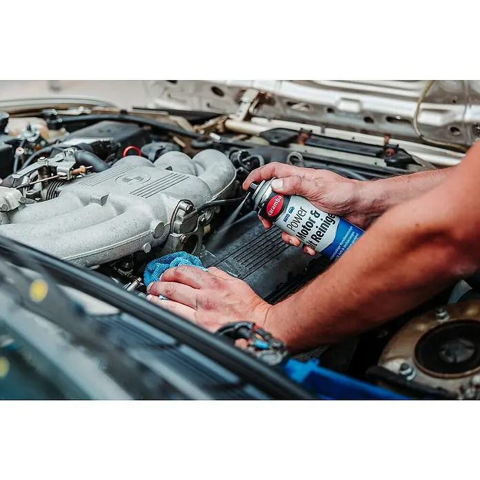 Caramba Motor- & Maschinenreiniger - 400 ml - Reinigung des Automotors mit Caramba Power Motor & Öl Reiniger für ein sauberes und leistungsstarkes Fahrzeug.