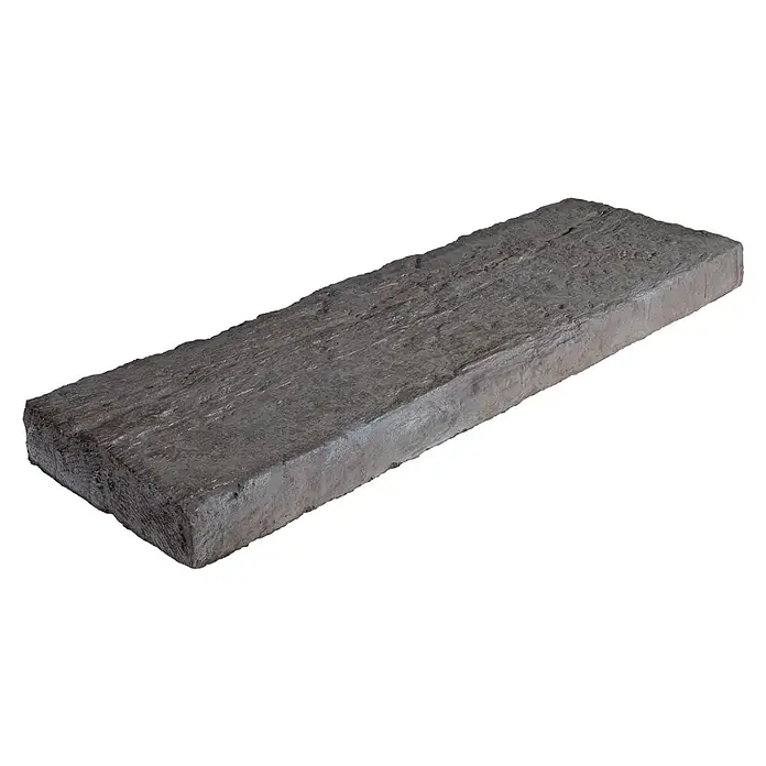 EHL Trittstein Bahnschwelle - 67,5 x 22,5 x 5 cm, Braun, Beton - Nahaufnahme eines Pflastersteins mit Beton-Holz-Optik, ideal für rustikale Gartengestaltung, der sowohl robust als auch ästhetisch ansprechend ist.
