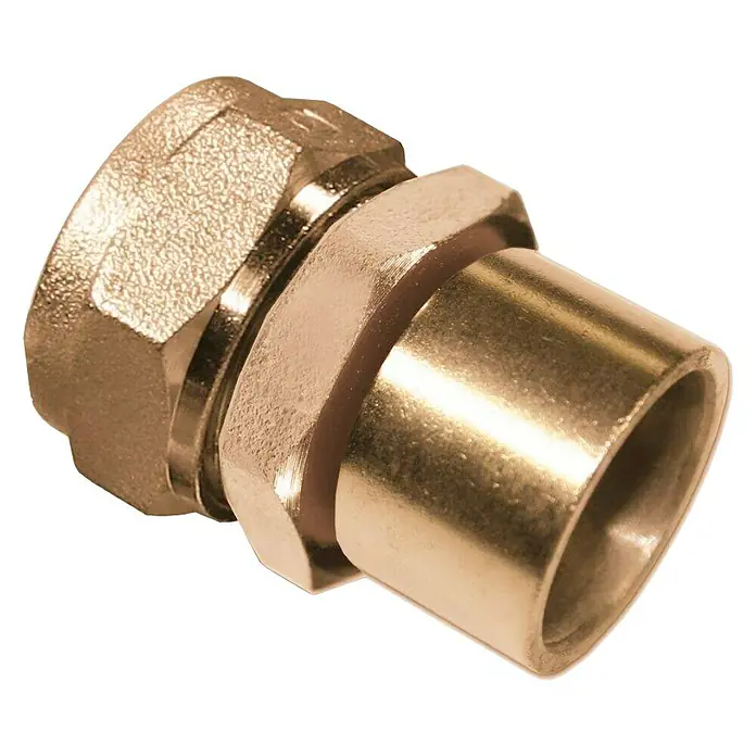 Isoltubex Adaptador tubo cobre de compresión - PEX/PERT/multicapa - 22 x 20 mm, Latón - Primer plano de un accesorio de fontanería de latón, que muestra su robustez y precisión para conexiones fiables en fontanería.