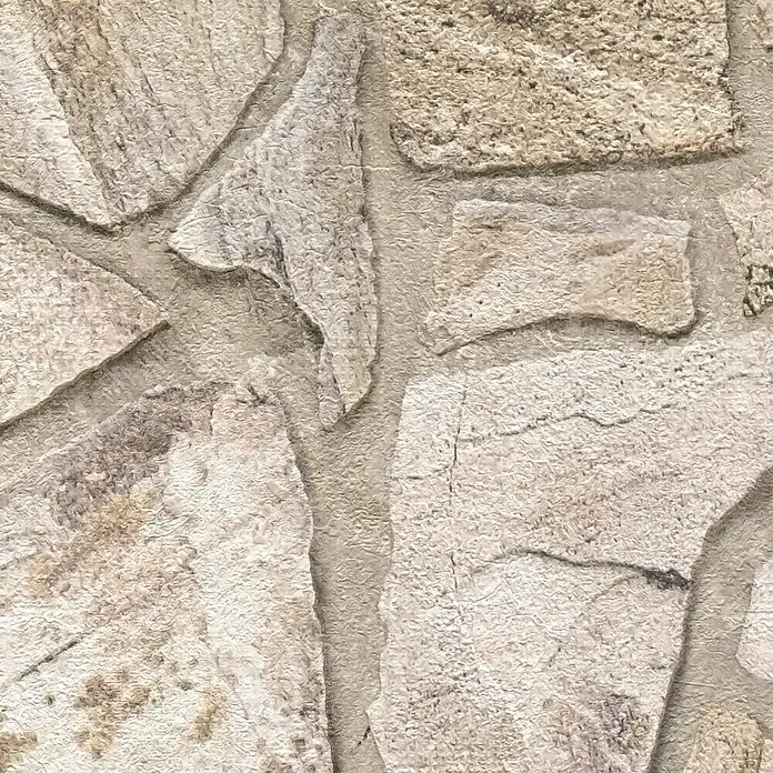 A.S. Création Papel pintado de vellón Piedra - Beige, Efecto piedra, 10,05 x 0,53 m - Primer plano de una pared hecha de piedras naturales irregulares y claras, de aspecto rústico y robusto. Ideal como fondo.