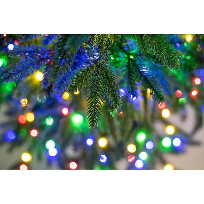 50 NRTH Künstlicher Weihnachtsbaum Sherwood - Höhe: 150 cm, Grün, LED-Beleuchtung - Bunte Lichter schmücken den Weihnachtsbaum und sorgen für festliche Stimmung. Die grünen Zweige bilden einen schönen Kontrast.