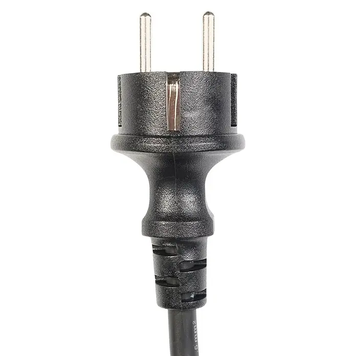 Wechselrichter SUN-M80G4-EU-Q0 - 0% MwSt. (gem. § 12 Abs. 3 UStG) - Leistungsaufnahme: 800 W - Schwarzer Eurostecker mit zwei Stiften für den Anschluss an eine Steckdose.