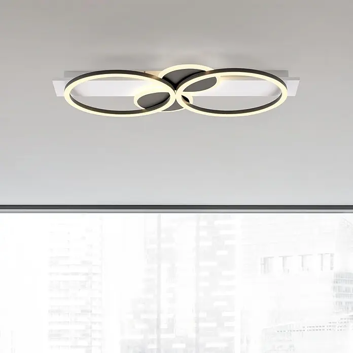 Just Light LED-Deckenleuchte Trooper - 25 W, Schwarz, Warmweiß - Moderne LED-Deckenleuchte mit drei ineinander verschlungenen Ringen und warmweißem Licht, ideal für Wohn- und Schlafzimmer.