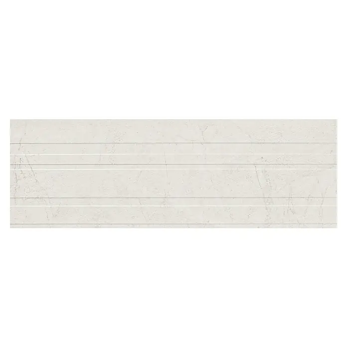Wandfliese Lorena - 30 x 90 cm, Perla, Matt - Nahaufnahme einer eleganten, horizontal gerillten Wandfliese in einem sanften Weißton mit einer subtilen Textur für ein modernes Erscheinungsbild.